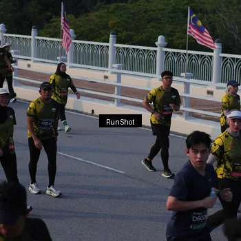 Runner Photo 7119418