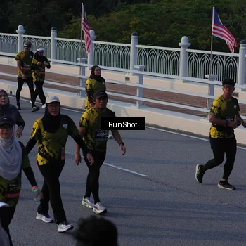 Runner Photo 7119424