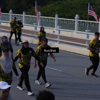 Runner Photo 7119435