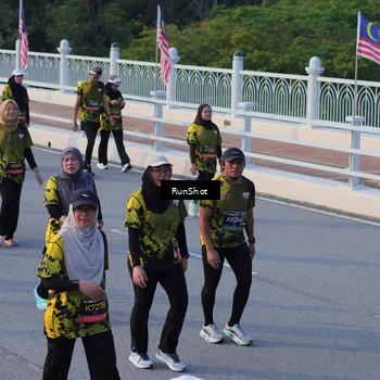 Runner Photo 7119447