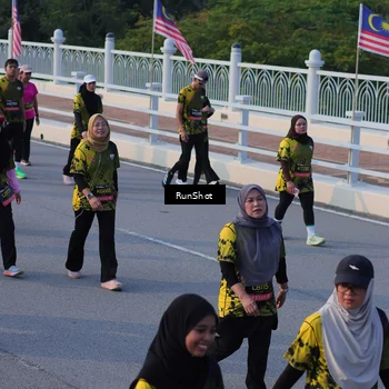 Runner Photo 7119450