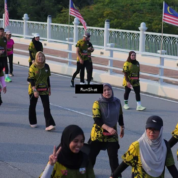 Runner Photo 7119451