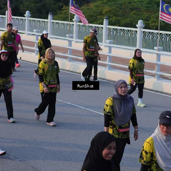 Runner Photo 7119452