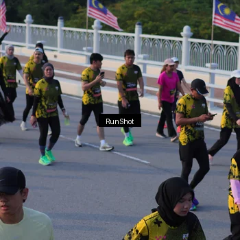 Runner Photo 7119499