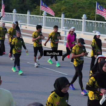 Runner Photo 7119503