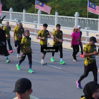 Runner Photo 7119507
