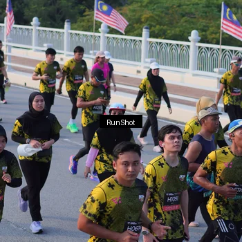 Runner Photo 7119508