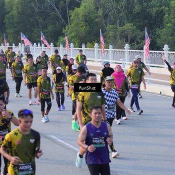Runner Photo 7119534
