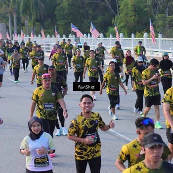 Runner Photo 7119535