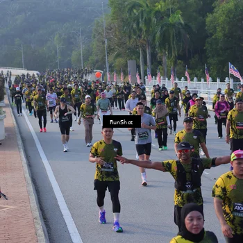 Runner Photo 7119538