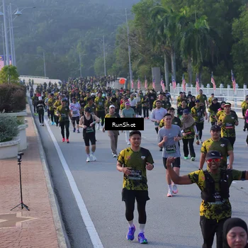 Runner Photo 7119543