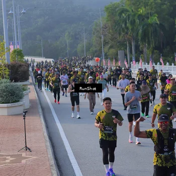 Runner Photo 7119550