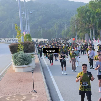Runner Photo 7119555