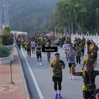 Runner Photo 7119571