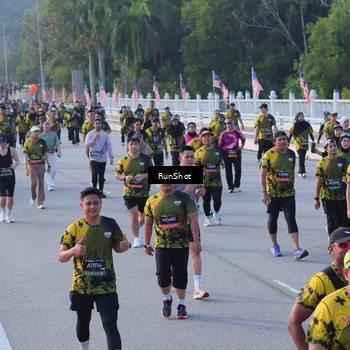 Runner Photo 7119572