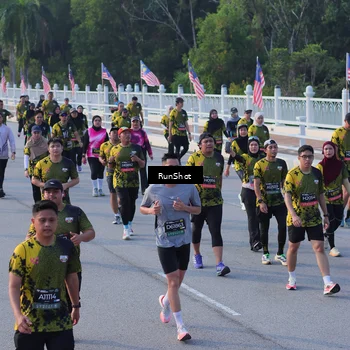 Runner Photo 7119588
