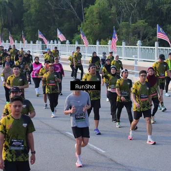 Runner Photo 7119590