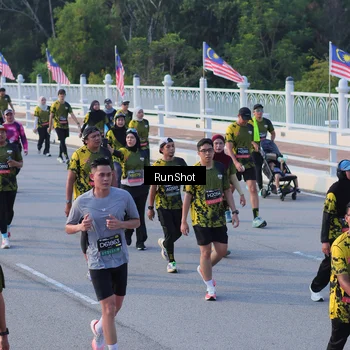 Runner Photo 7119600