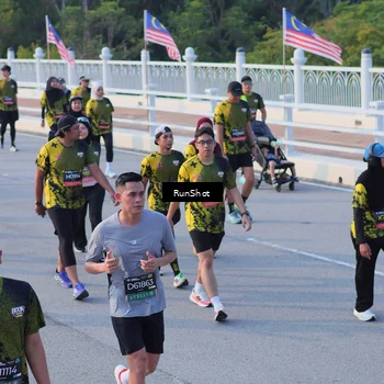 Runner Photo 7119606