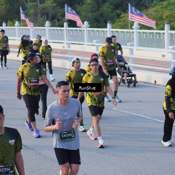 Runner Photo 7119609