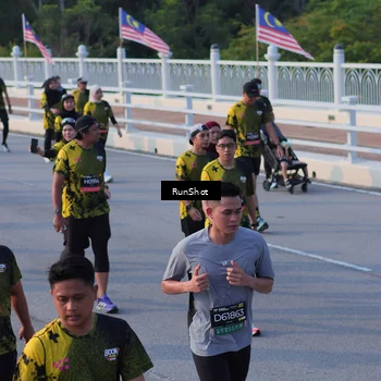 Runner Photo 7119615