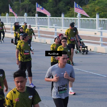 Runner Photo 7119618