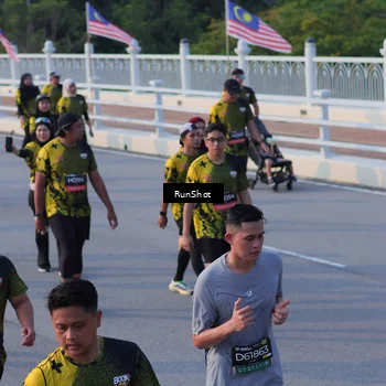 Runner Photo 7119619