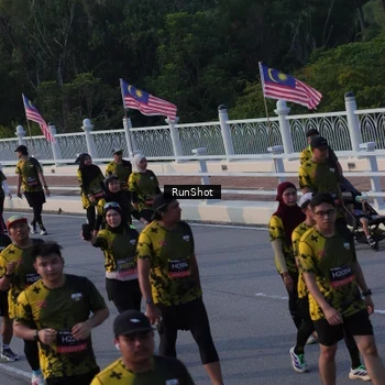 Runner Photo 7119627