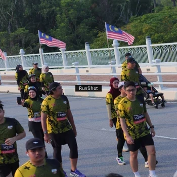 Runner Photo 7119628