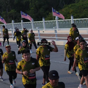 Runner Photo 7119634