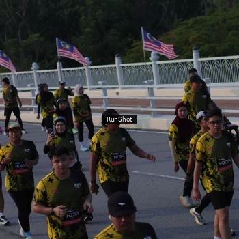 Runner Photo 7119637