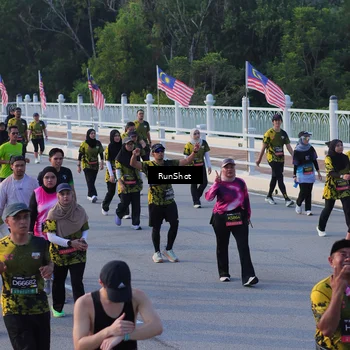 Runner Photo 7119663