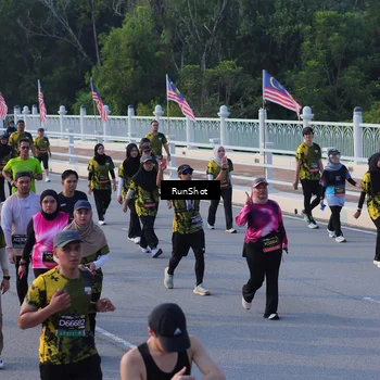 Runner Photo 7119674