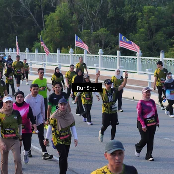 Runner Photo 7119676