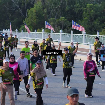 Runner Photo 7119677