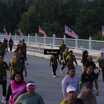 Runner Photo 7119702