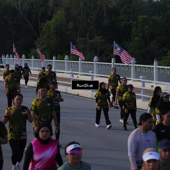 Runner Photo 7119707