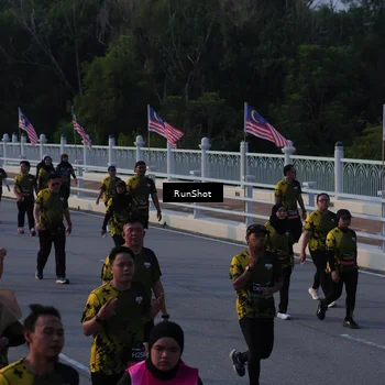 Runner Photo 7119718