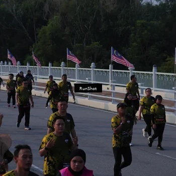 Runner Photo 7119720
