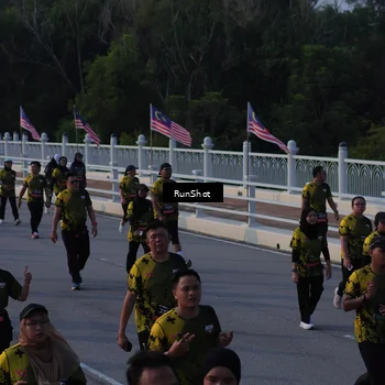 Runner Photo 7119725