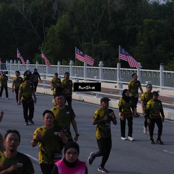 Runner Photo 7119726