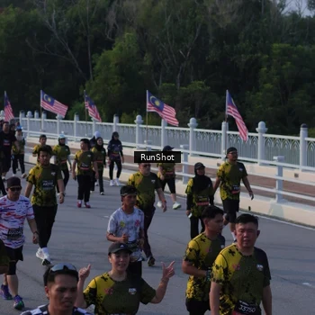 Runner Photo 7119741