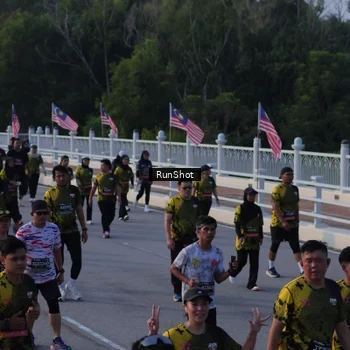 Runner Photo 7119749