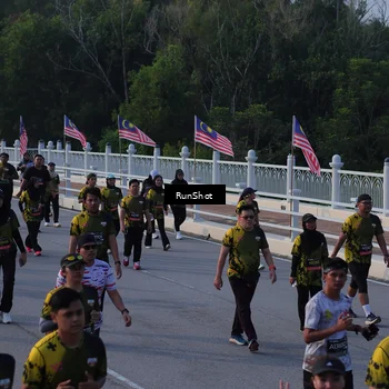 Runner Photo 7119753