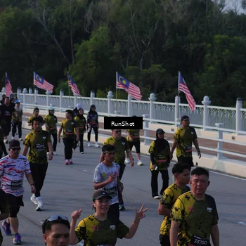 Runner Photo 7119754