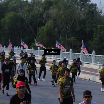 Runner Photo 7119780
