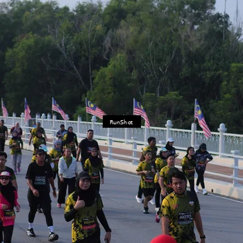 Runner Photo 7119789