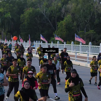 Runner Photo 7119800