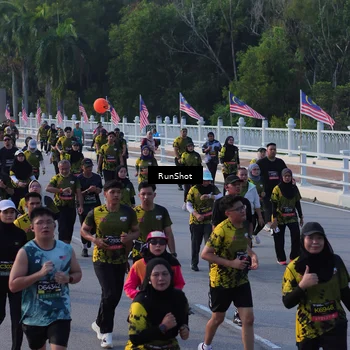 Runner Photo 7119802