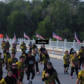 Runner Photo 7119806